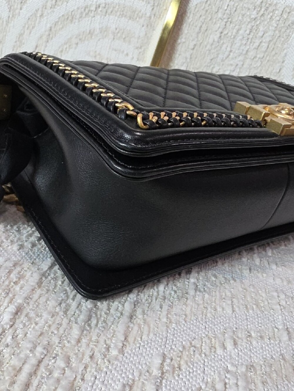 CHANEL Black Quilted Shoulder & Top Handle Bag with Gold Hardware - Picture 4 of 14